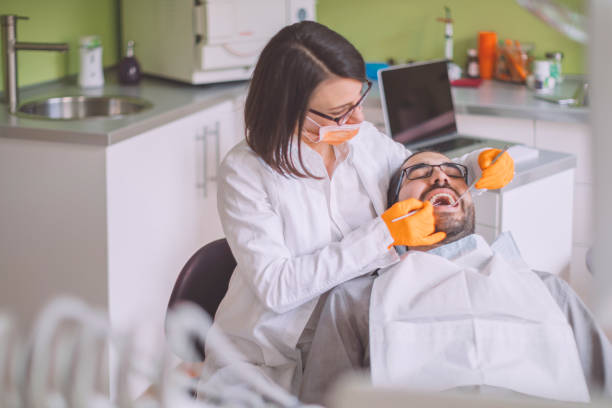 Best Cosmetic Emergency Dentistry in Samoset, FL